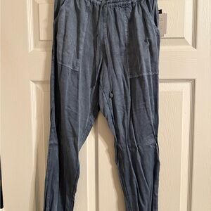 NWT O’Neill women’s denim joggers